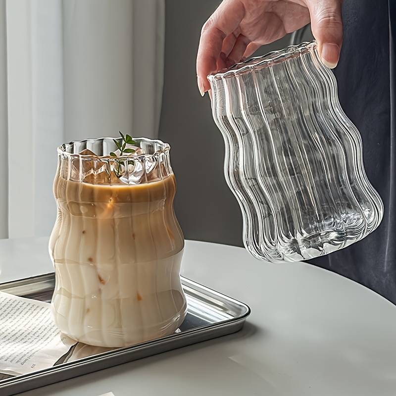 Ribbed Ripple Twist Glass Cup with Wooden Lid and Glass Straw